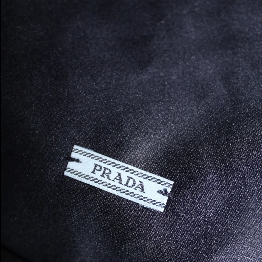 Prada Bag - Picture 6 of 8
